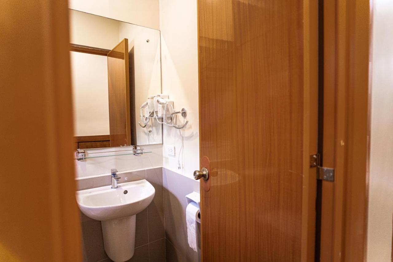Marieli Suites Near Panglao International Airport Zewnętrze zdjęcie